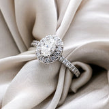 Oval Halo Diamond Engagement Ring