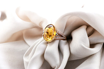 Amber and diamond ring 14ct TDW = .31ct E/F SI