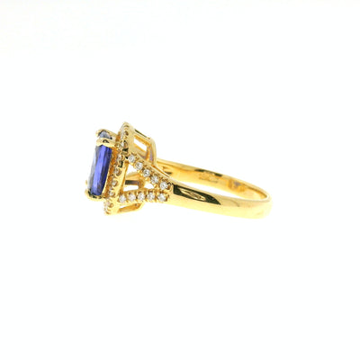 Tanzanite & Diamond Ring