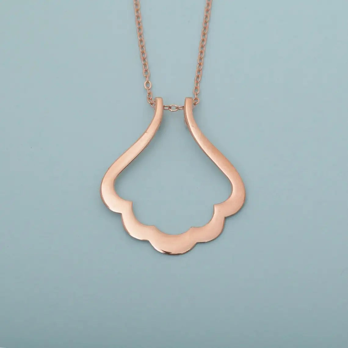 Laura Preshong | Aspen - Ring Holder Necklace