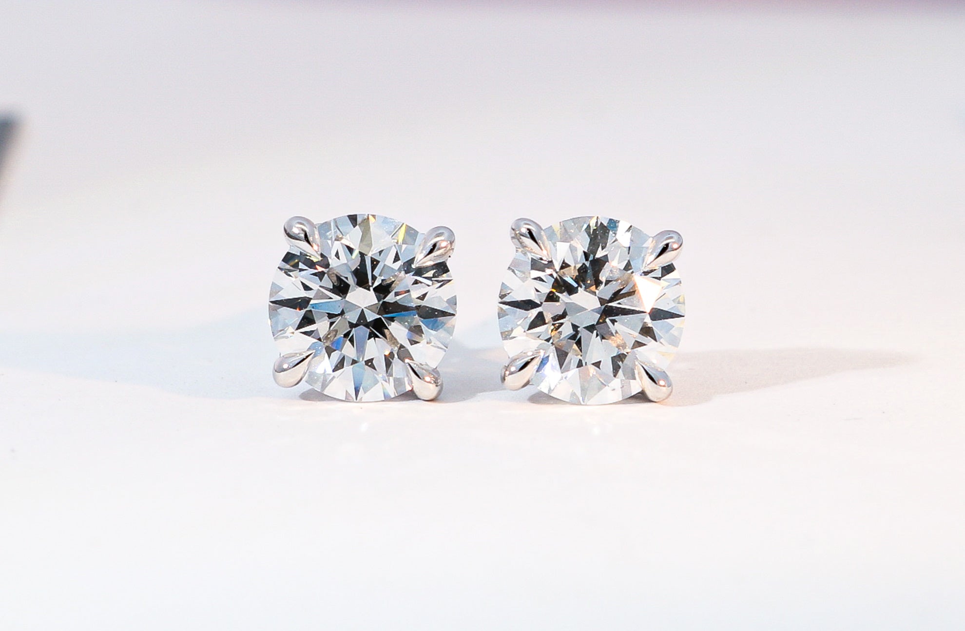 one carat diamond stud earrings sunshine coast jewellery shop