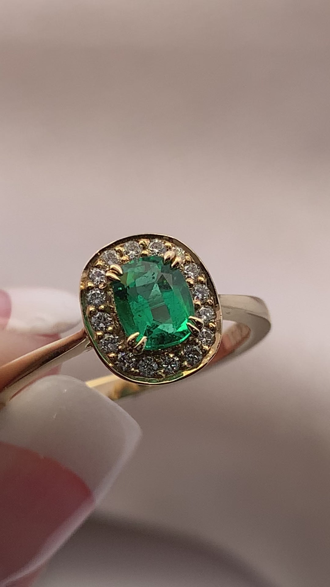 Natural Zambian Emerald Ring