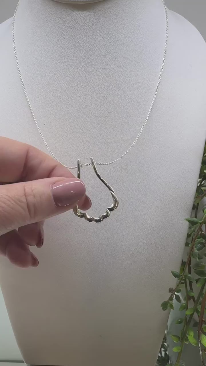 How to put ring on Ring Keeper by McLean & Co Jewellers | Australia