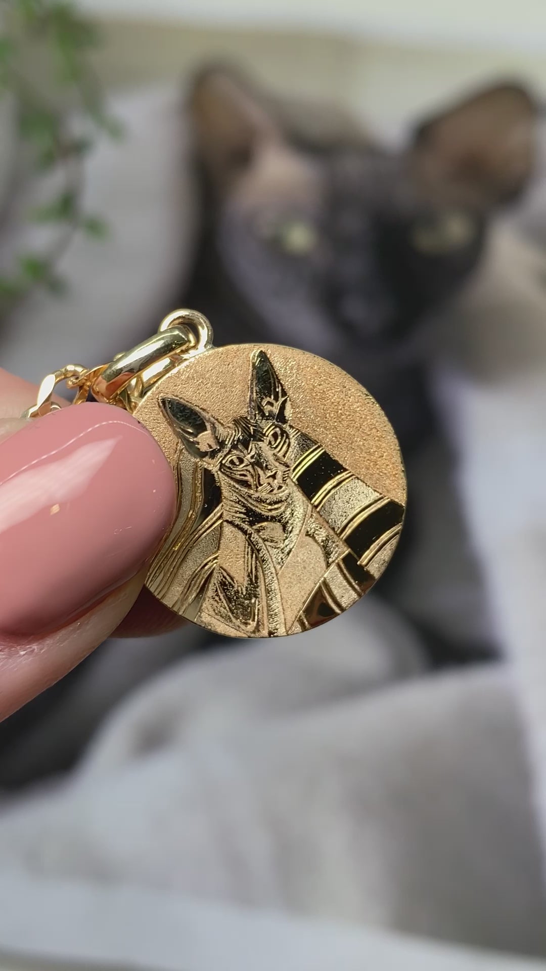 Personalised Pet Photo Necklace Animal Pet Memorial Portrait Necklace Gold