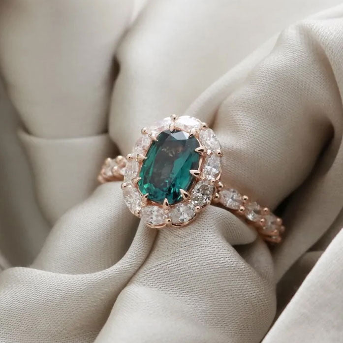 Natural Alexandrite Wedding Rings 18k Gold Ring | Stunning 0.53ct